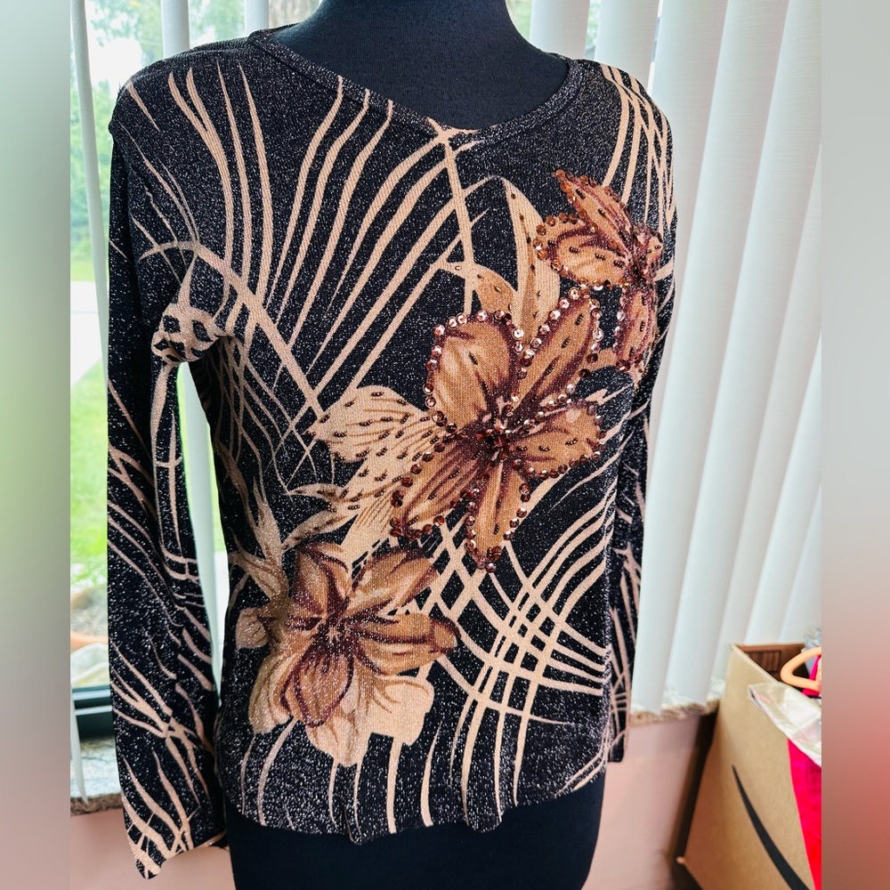 The Magic Scarf Company Black Copper Embellished Floral Sequin Women's Blouse